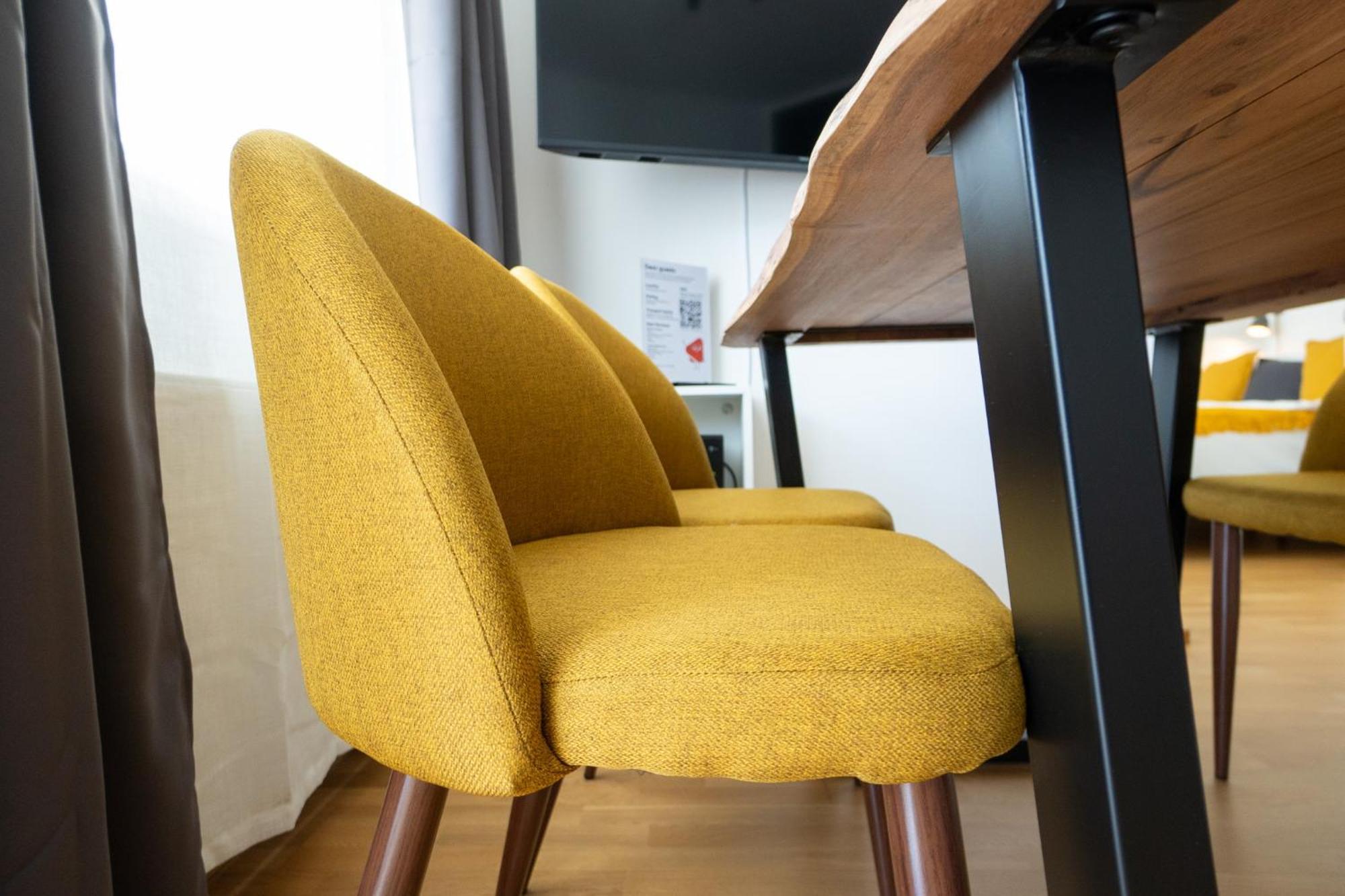 Bright Stylish With A Huge Terrace In A Location Appartement *